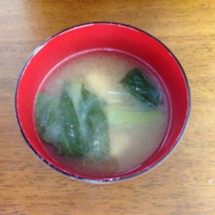 小松菜と油揚げの味噌汁